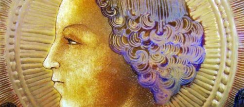 Un azulejo con la imagen de San Gabriel: la primera obra de Leonardo da Vinci