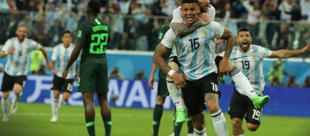 Argentina x Nigéria: Meza marcou o gol argentino. Argentina x Nigéria: Meza marcou o gol argentino.
