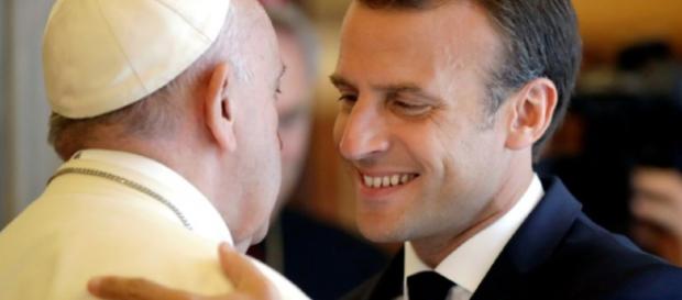 Emmanuel Macron pour la première fois chez le pape François sur ... - orange.fr Emmanuel Macron pour la première fois chez le pape François sur ... - orange.fr