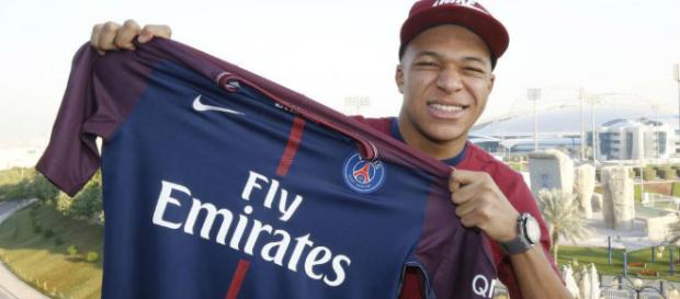 El Real Madrid apunta a Mbappé para reemplazar a Cristiano (Rumores) El Real Madrid apunta a Mbappé para reemplazar a Cristiano (Rumores)