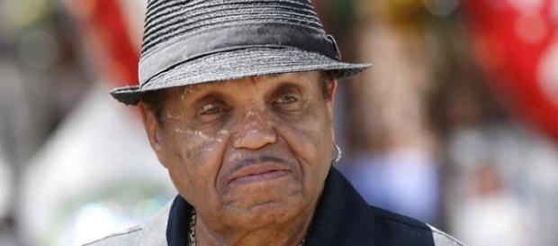 El patriarca de los Jackson perdió la batalla contra el cáncer y murió a los 89 años El patriarca de los Jackson perdió la batalla contra el cáncer y murió a los 89 años