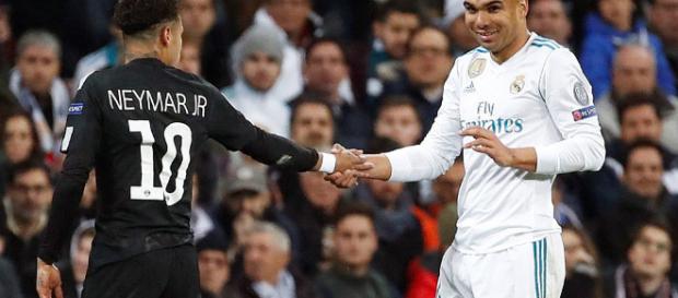 Neymar pide el fichaje de Casemiro para el PSG (Rumores) Neymar pide el fichaje de Casemiro para el PSG (Rumores)