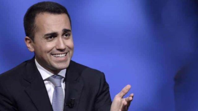 Di Maio annuncia mezz’ora di internet gratis al giorno per tutti ed il web si scatena.