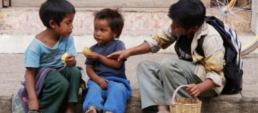 VENEZUELA / 'Save the Children' indica que es uno de los peores sitios para vivir la niñez