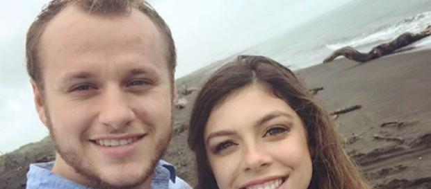Did Josiah Duggar and Lauren Go On An Unchaperoned Date? social network post Did Josiah Duggar and Lauren Go On An Unchaperoned Date? social network post