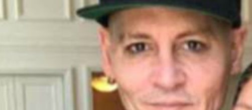 Johnny Depp in un recentissimo scatto pubblicato su Instagram appare pallido e dimagrito