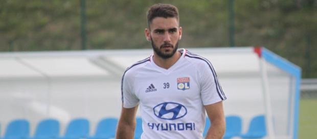 Romain Del Castillo, attaquant prêté à Nimes cette année, devrait retrouver le camp Lyonnais lors du mercato. Romain Del Castillo, attaquant prêté à Nimes cette année, devrait retrouver le camp Lyonnais lors du mercato.