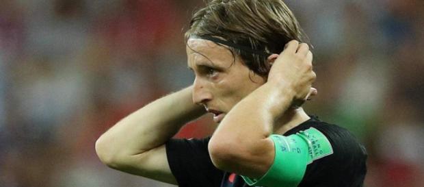 Luka Modric est celui sur qui tous les espoirs des Croates reposent Luka Modric est celui sur qui tous les espoirs des Croates reposent