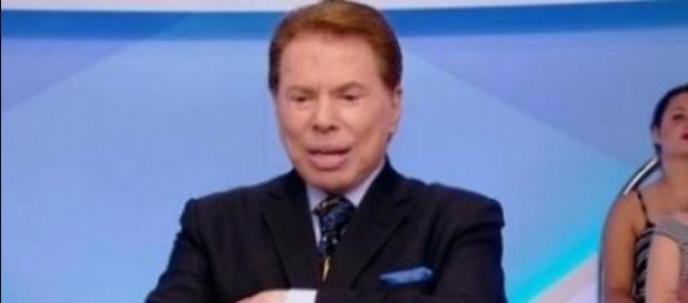 Silvio Santos só faz propaganda para suas empresas Silvio Santos só faz propaganda para suas empresas