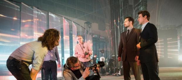 Foto de bastidores da gravação de novo "Missão: Impossível" Foto de bastidores da gravação de novo "Missão: Impossível"