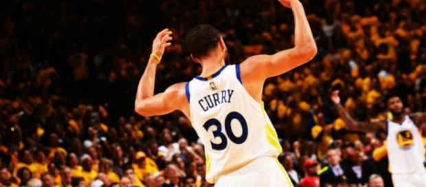 Los Cavaliers de LeBron caen ante Golden State por 19 puntos Los Cavaliers de LeBron caen ante Golden State por 19 puntos
