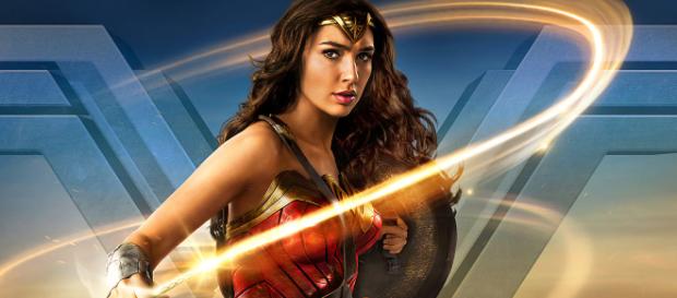 Sin duda alguna que Gal Gadot es la actriz del momento. Su papel como “La Mujer Maravilla” la está llevando a ser tendencia en las redes sociales Sin duda alguna que Gal Gadot es la actriz del momento. Su papel como “La Mujer Maravilla” la está llevando a ser tendencia en las redes sociales