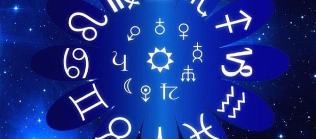 Veja como será o seu dia com a previsão de cada signo. Veja como será o seu dia com a previsão de cada signo.
