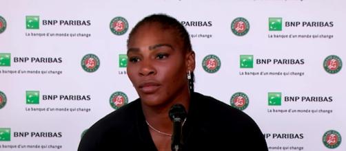 Serena Williams has been forced to withdraw from the 2018 French Open with a pec injury. [Image via Roland Garros/YouTube screencap]