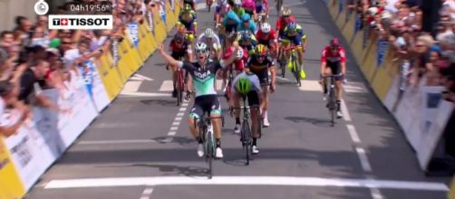 La vittoria di Ackermann nella seconda tappa del Giro del Delfinato