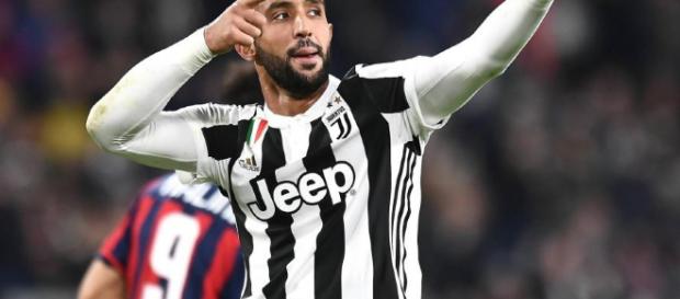 Mercado: OM y Arsenal luchan por Benatia Mercado: OM y Arsenal luchan por Benatia