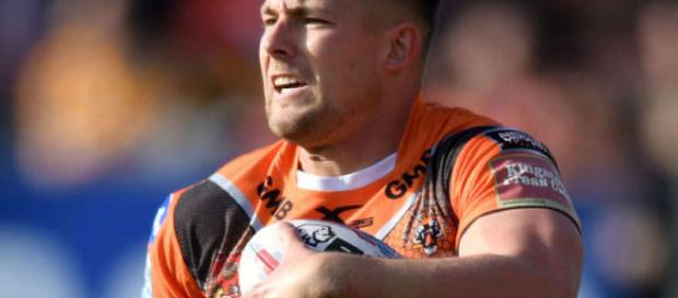 Greg Eden showed just what the Tigers have been missing with a brilliant fullback's performance against Hull KR. Image Source - aol.co.uk Greg Eden showed just what the Tigers have been missing with a brilliant fullback's performance against Hull KR. Image Source - aol.co.uk