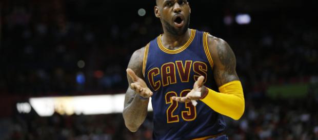 Lebron James con la historia en contra Lebron James con la historia en contra