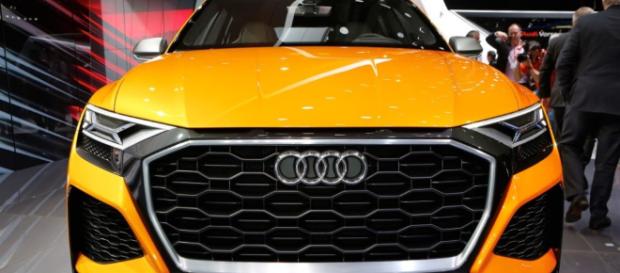 Nuova Audi Q8: questa è la rivale della BMW X6 Nuova Audi Q8: questa è la rivale della BMW X6