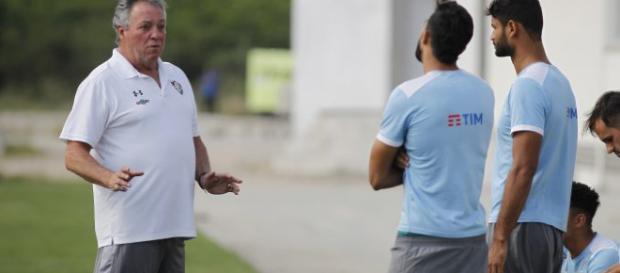 Fluminense encerra preparação para o clássico diante do Flamengo no Mané Garrincha (Foto: Globo.com) Fluminense encerra preparação para o clássico diante do Flamengo no Mané Garrincha (Foto: Globo.com)