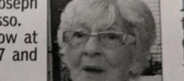 'Mamma non ci mancherai', il necrologio dei figli di una donna negli Usa 'Mamma non ci mancherai', il necrologio dei figli di una donna negli Usa