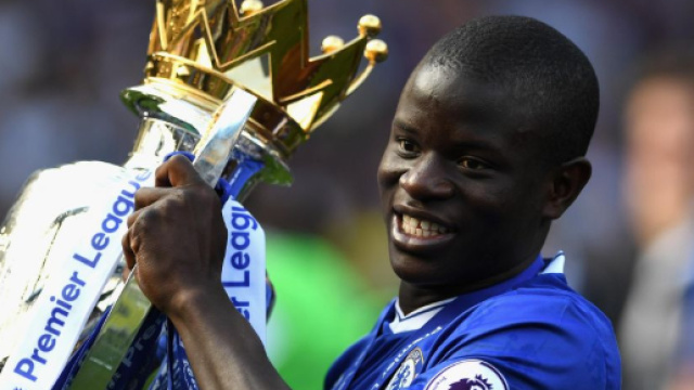 N'Golo Kanté, surveillé par le Paris Saint-Germain.