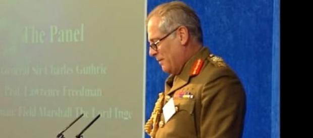 Lord Guthrie fell off his horse at Trooping the Colour - Image credit - TheECSSR | YouTube Lord Guthrie fell off his horse at Trooping the Colour - Image credit - TheECSSR | YouTube