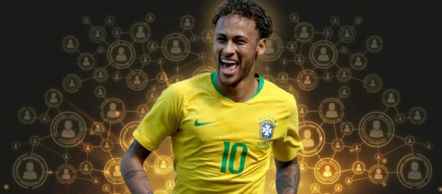 Neymar é um dos maiores craques do futebol no mundo Neymar é um dos maiores craques do futebol no mundo