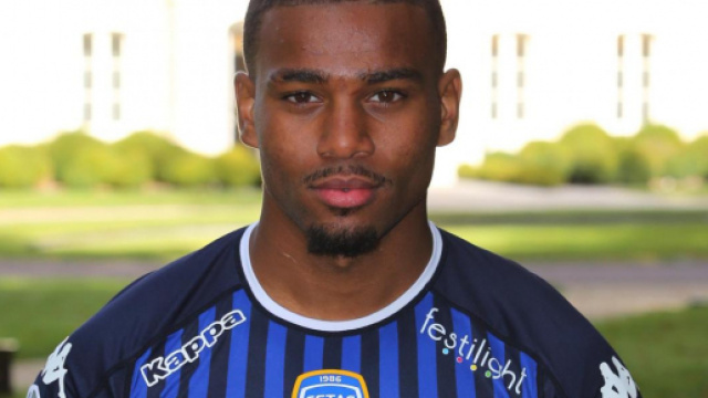 Samuel Grandsir, attaquant de Troyes, va signer avec l'AS Monaco en ce début de mercato.