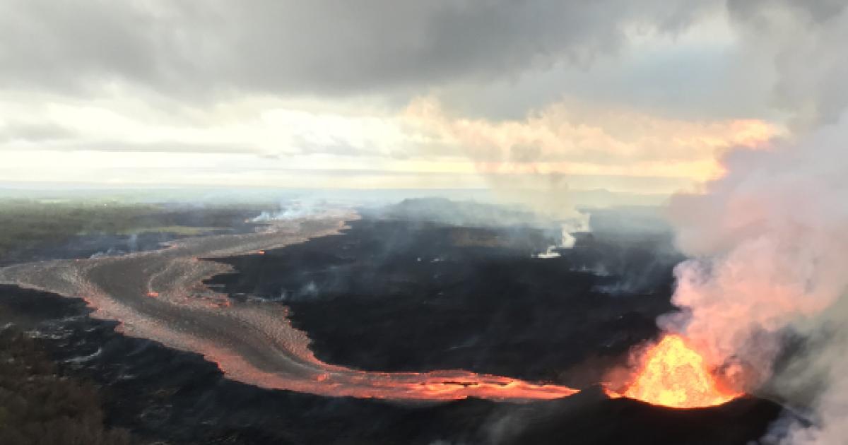 HAWÁI / La explosión del volcán Kilauea evaporó al Lago Verde, el más