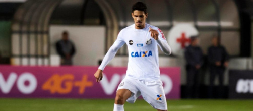 Lucas Verissimo, défenseur de Santos, est dans les petits papiers de l'OM et de l'OL