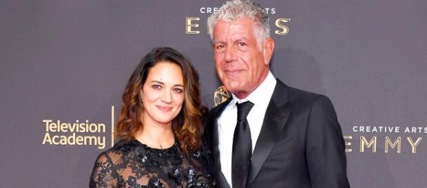 Anthony Bourdain Supports Girlfriend Asia Argento Amid Harvey ... - usmagazine.com Anthony Bourdain Supports Girlfriend Asia Argento Amid Harvey ... - usmagazine.com