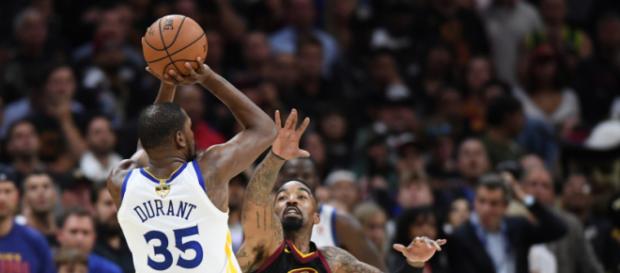 Durant otra vez fue la clave como en las Finales del año pasado. NBA.com. Durant otra vez fue la clave como en las Finales del año pasado. NBA.com.