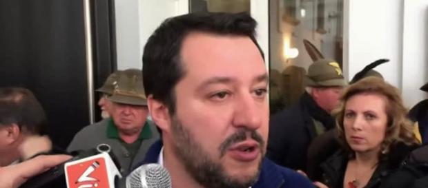 Leva obbligatoria. La proposta di Matteo Salvini. Leva obbligatoria. La proposta di Matteo Salvini.