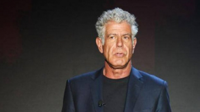 Morto Anthony Bourdain Lo chef americano suicida in un hotel ... - newsstandhub.com