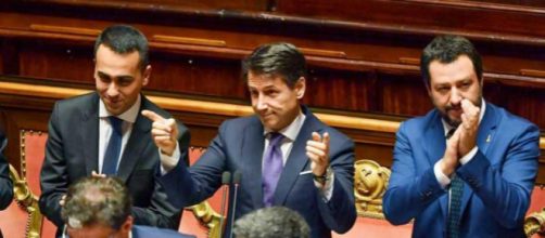 Governo, Conte incassa la fiducia.