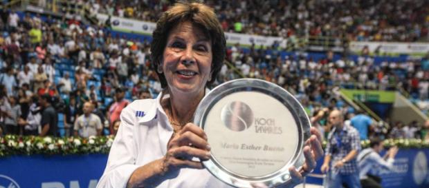 Mundo do esporte presta tributo a Maria Esther Bueno Mundo do esporte presta tributo a Maria Esther Bueno