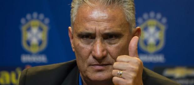 Tite, entraîneur du Brésil, est l'une des possibilités pour le Real Madrid après le départ de Zidane. Tite, entraîneur du Brésil, est l'une des possibilités pour le Real Madrid après le départ de Zidane.