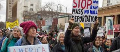 EE.UU / Trump exhorta a la deportación inmediata de quien este ilegalmente