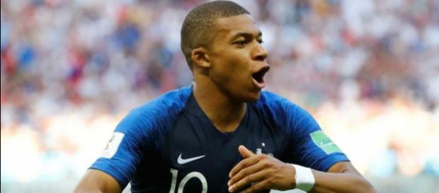 Mercato : Le Real Madrid fonce sur Mbappé Mercato : Le Real Madrid fonce sur Mbappé