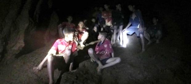 TAILANDIA / Se realiza el rescate de los últimos niños atrapados en la cueva con éxito TAILANDIA / Se realiza el rescate de los últimos niños atrapados en la cueva con éxito