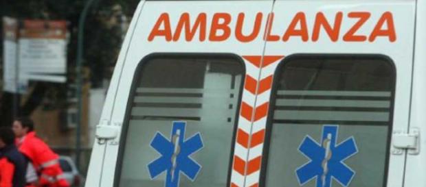 Tragedia in Calabria, donna muore mentre si fa il bagno Tragedia in Calabria, donna muore mentre si fa il bagno