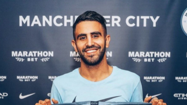 Mahrez a signé chez le champion d'Angleterre