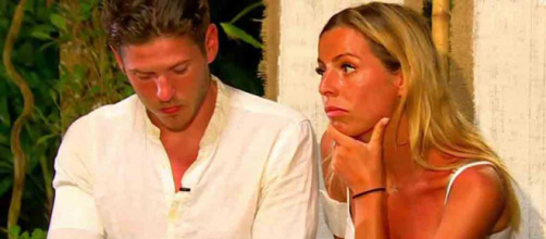 Hillary et Sébastien ont-ils vraiment été éliminés de Moundir et ... - programme-tv.net
