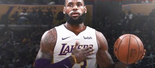 Los Angeles Lakers exec says LeBron is only guaranteed starter [Image by nbafinestvids / Instagram]