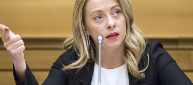 Le nuove proposte di Giorgia Meloni: rivedere il reato di tortura Le nuove proposte di Giorgia Meloni: rivedere il reato di tortura