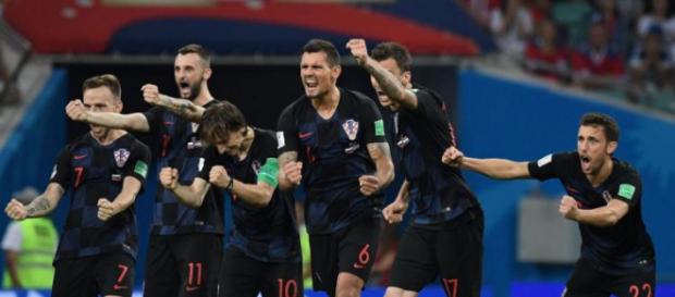 L'esultanza dei giocatori croati dopo una vittoria delle fasi finali di Russia 2018. L'esultanza dei giocatori croati dopo una vittoria delle fasi finali di Russia 2018.