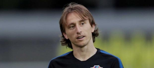 Modric dispara contra imprensa inglesa e exalta feito da Croácia, que disputará sua primeira final de Copa. Modric dispara contra imprensa inglesa e exalta feito da Croácia, que disputará sua primeira final de Copa.