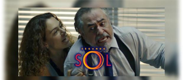 Selma é presa e Maura é expulsa de casa Selma é presa e Maura é expulsa de casa
