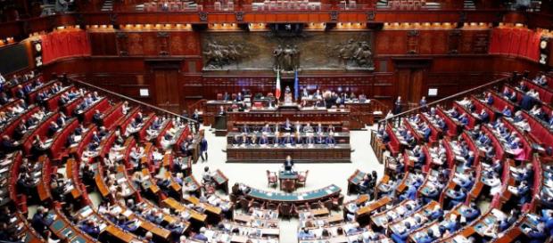 Vitalizi parlamentari, tagli fino al 60 per cento. Risparmi fino a ... - velvetnews.it Vitalizi parlamentari, tagli fino al 60 per cento. Risparmi fino a ... - velvetnews.it